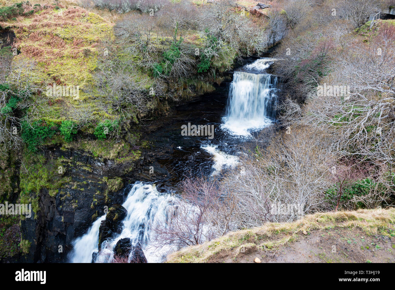 Lealt Falls sur un Lethuillt Abhainn River sur la côte est de l'île de Skye, région des Highlands, Ecosse, Royaume-Uni Banque D'Images