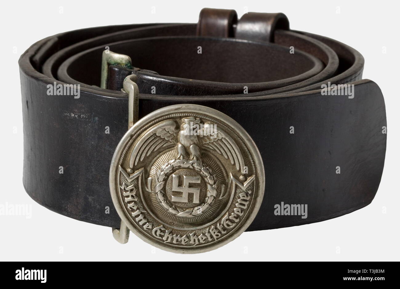 Une ceinture de cuir, pour les dirigeants SS-Début nickel silver, boucle de  la plaque arrière de la tourné sous le bord, le timbre "' et '24 RZM',  boucle déployante double griffe. Ceinture