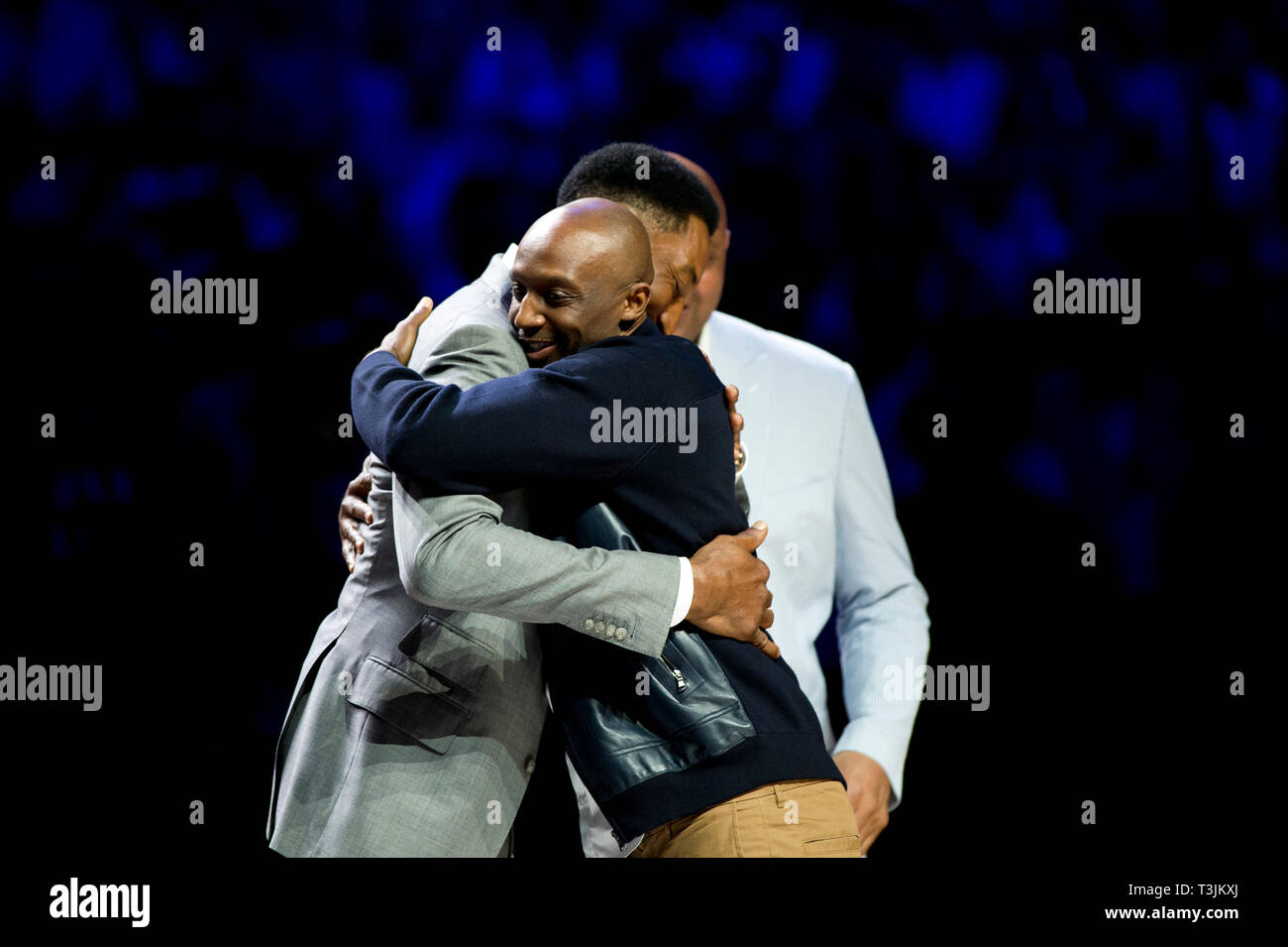 Dallas, USA. 10 avr, 2019. Basket-ball NBA : ; tour principal ; 81e journée ; Dallas Mavericks - Phoenix Suns à American Airlines Center. Réunion légendaire à l'occasion de Dirk Nowitzkis dernier match de sa carrière. Scottie Pippen et Jason Terry. Credit : Philipp Hülsmann/dpa/Alamy Live News Banque D'Images