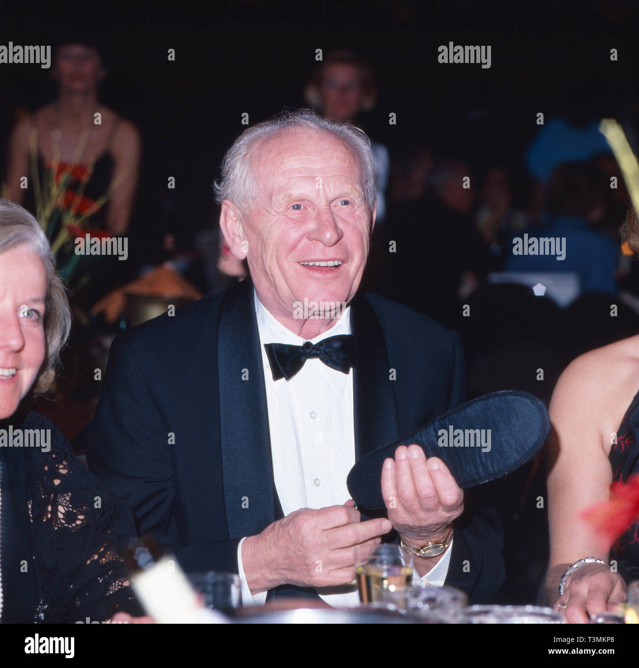 Gert Fröbe deutscher, acteurs et actrices, bei einer Abendveranstaltung, Deutschland ca. 1985. L'acteur allemand Gert Froebe lors d'une soirée événement, Allemagne ca. 1985. Banque D'Images