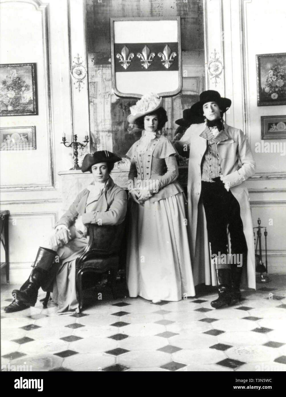 Acteurs Simon Baker, Hilary Swank et Adrien Brody dans le film l'affaire du collier, 2001 Banque D'Images