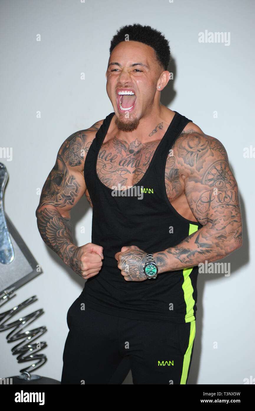 Ashley Cain vu pendant la distribution de la toute nouvelle série de MTV, le défi : La Guerre des mondes lancement presse au MTV de l'AC, de Camden à Londres. Banque D'Images
