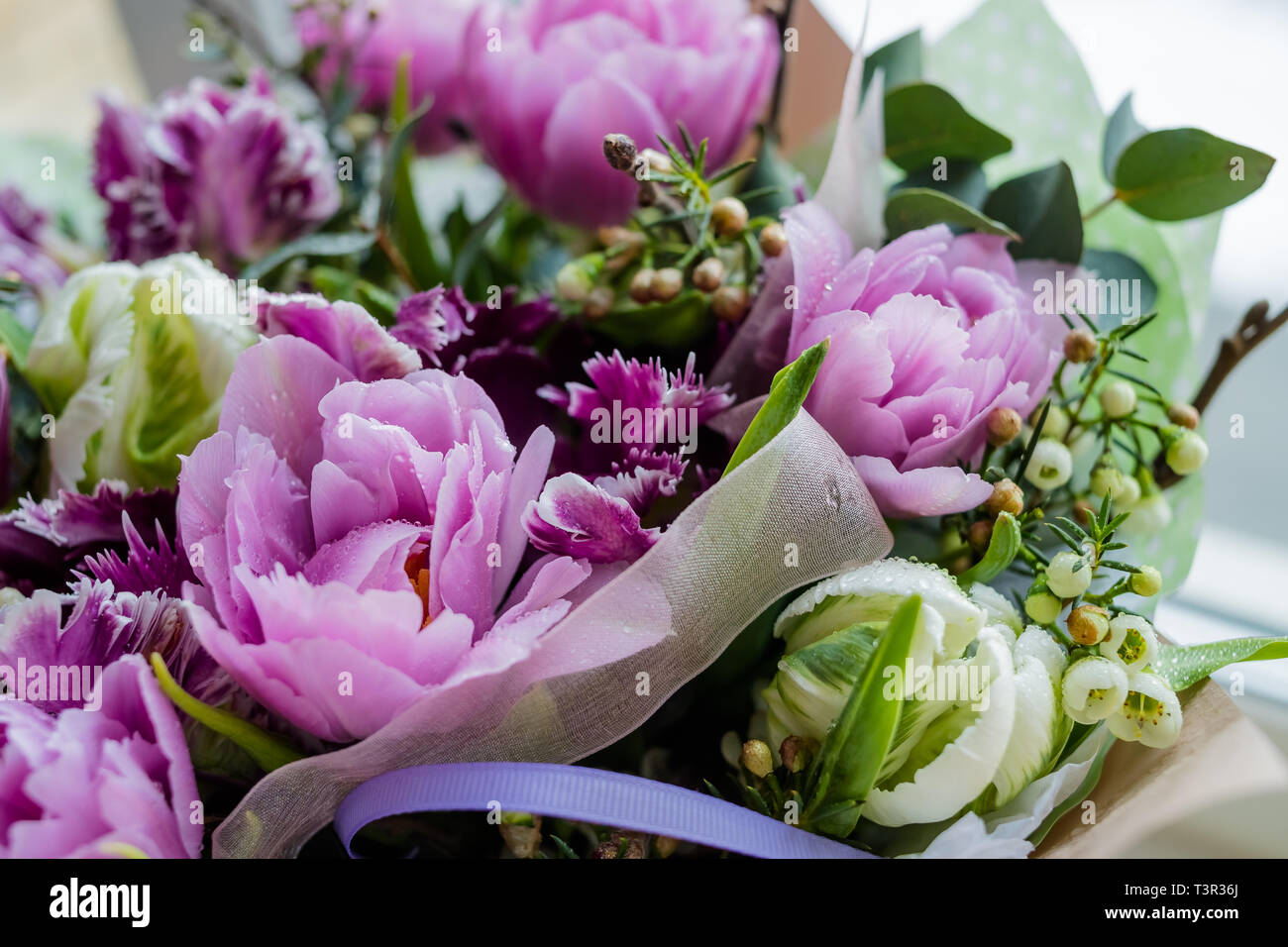 Beau Bouquet De Fleurs De Mariage Déclaration Damour Au