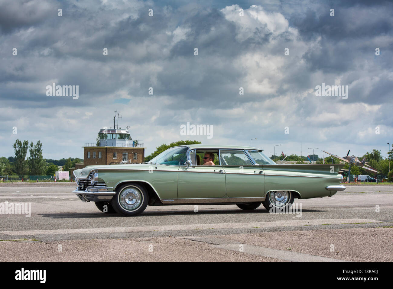 Buick 1950s Banque de photographies et d’images à haute résolution - Alamy
