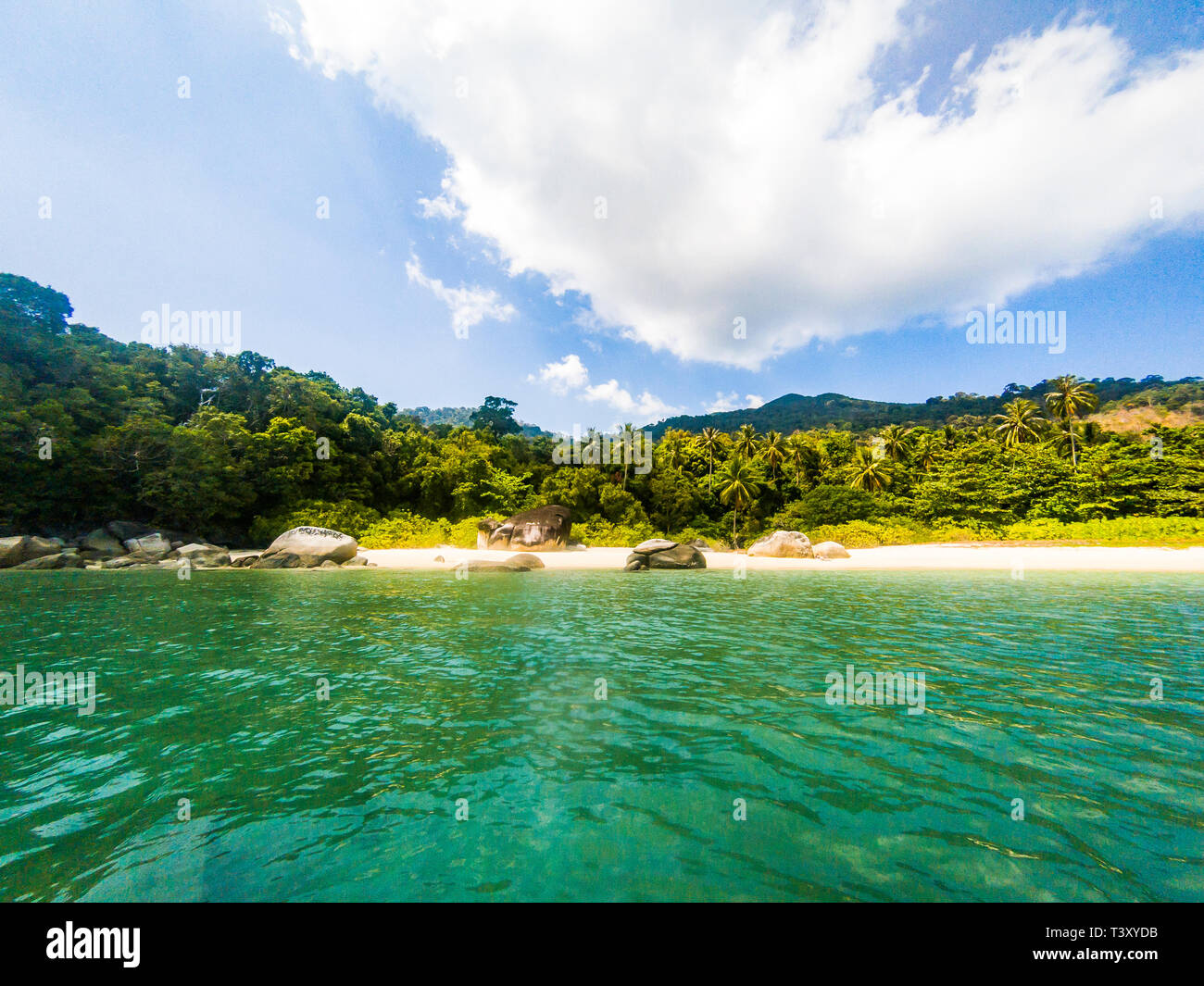 Split sous-vue de tropical beach Banque D'Images