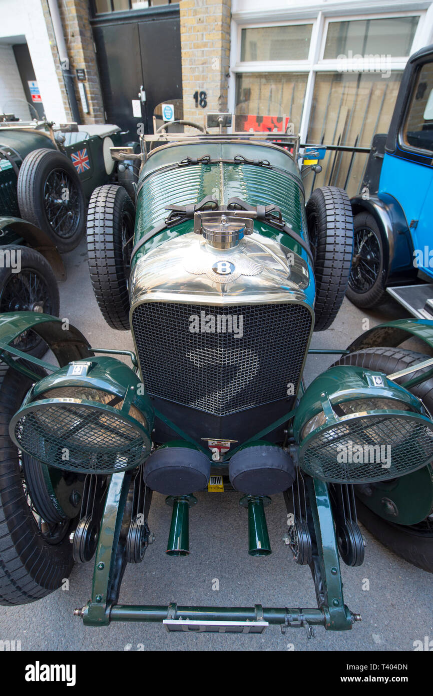 Plus de 25 Bentleys Pre-War Bonhams à New Bond Street pour l'aperçu de "l'âge d'activité' Exposition célébrant les 100 ans du racing Bentley. Banque D'Images