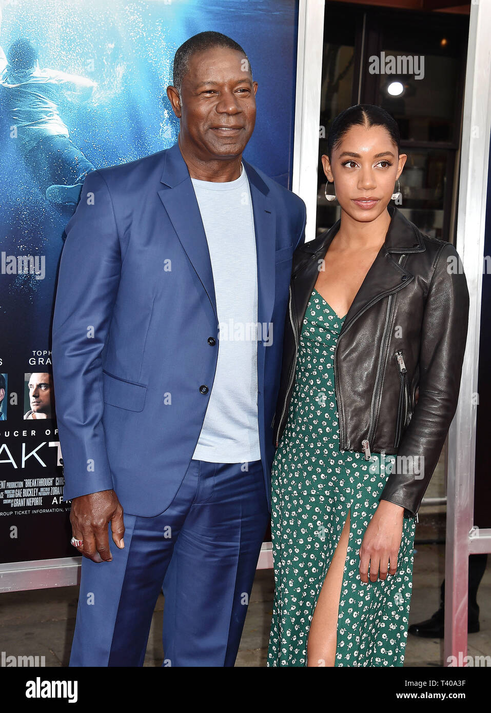 WESTWOOD, CA - le 11 avril : Dennis Haysbert (L) et Katharine Haysbert assister à la première mondiale de la 20th Century Fox's 'Breakthrough' à Westwood Regency Theatre le 11 avril 2019 à Los Angeles, Californie. Banque D'Images