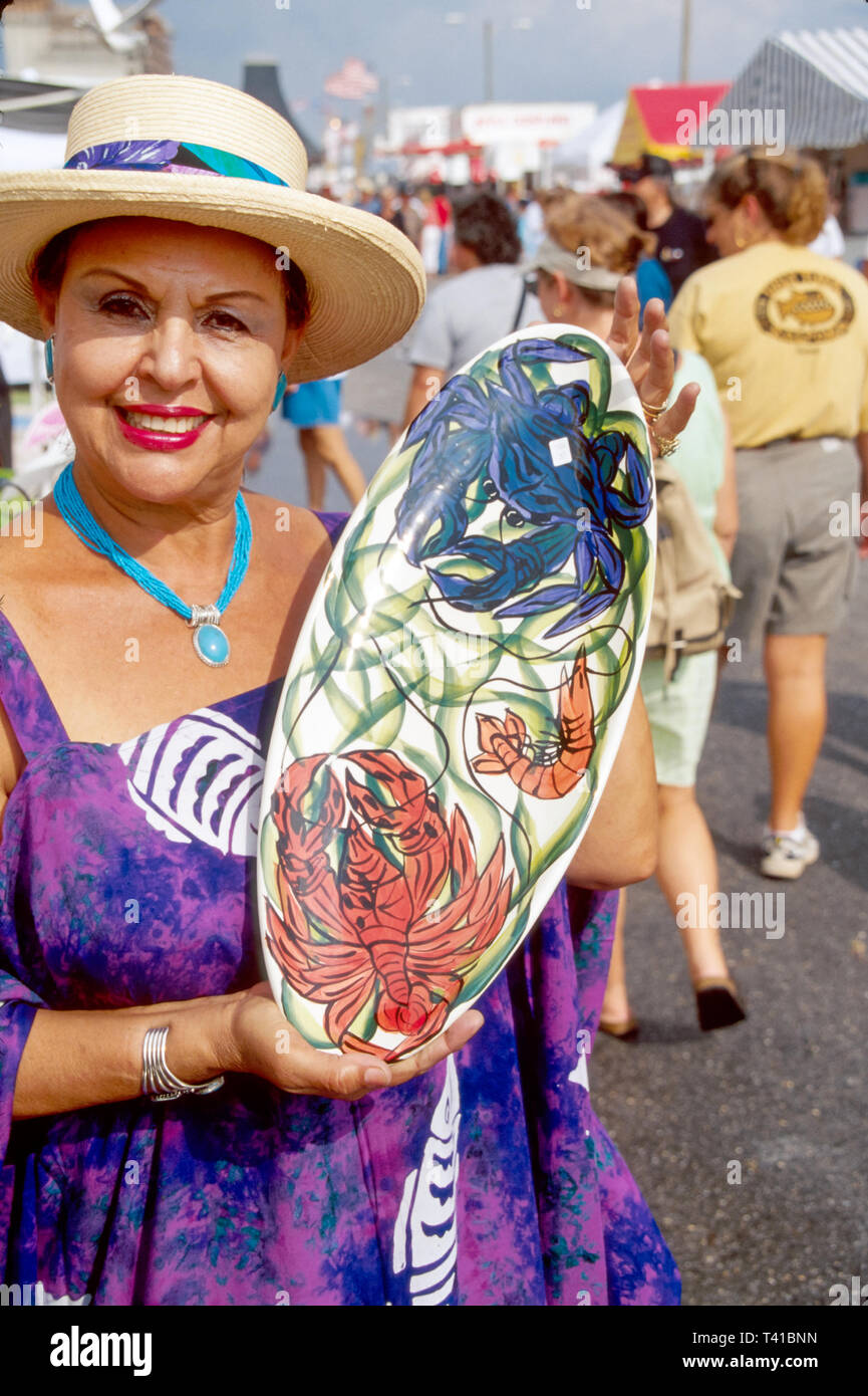 Alabama Gulf Coast Baldwin County Gulf Shores Shrimp Festival, hispanique latin Latino immigrants ethniques minorités, adultes femmes fema Banque D'Images