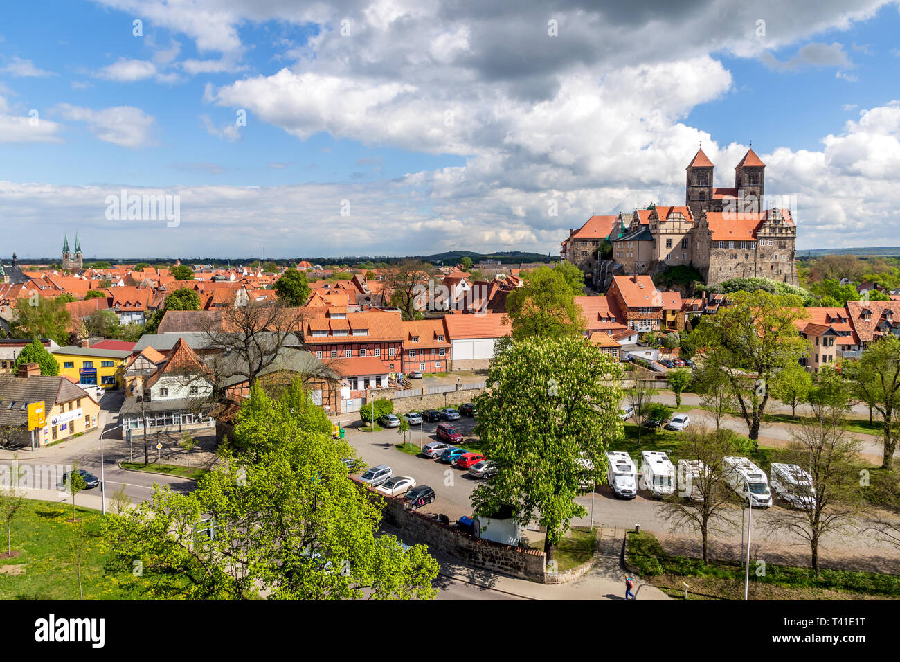 QUEDLINBURG, ALLEMAGNE - Apr 26, 2018 : vue panoramique de la ville médiévale, au nord de l'Harz. La Saxe-Anhalt, Allemagne Banque D'Images