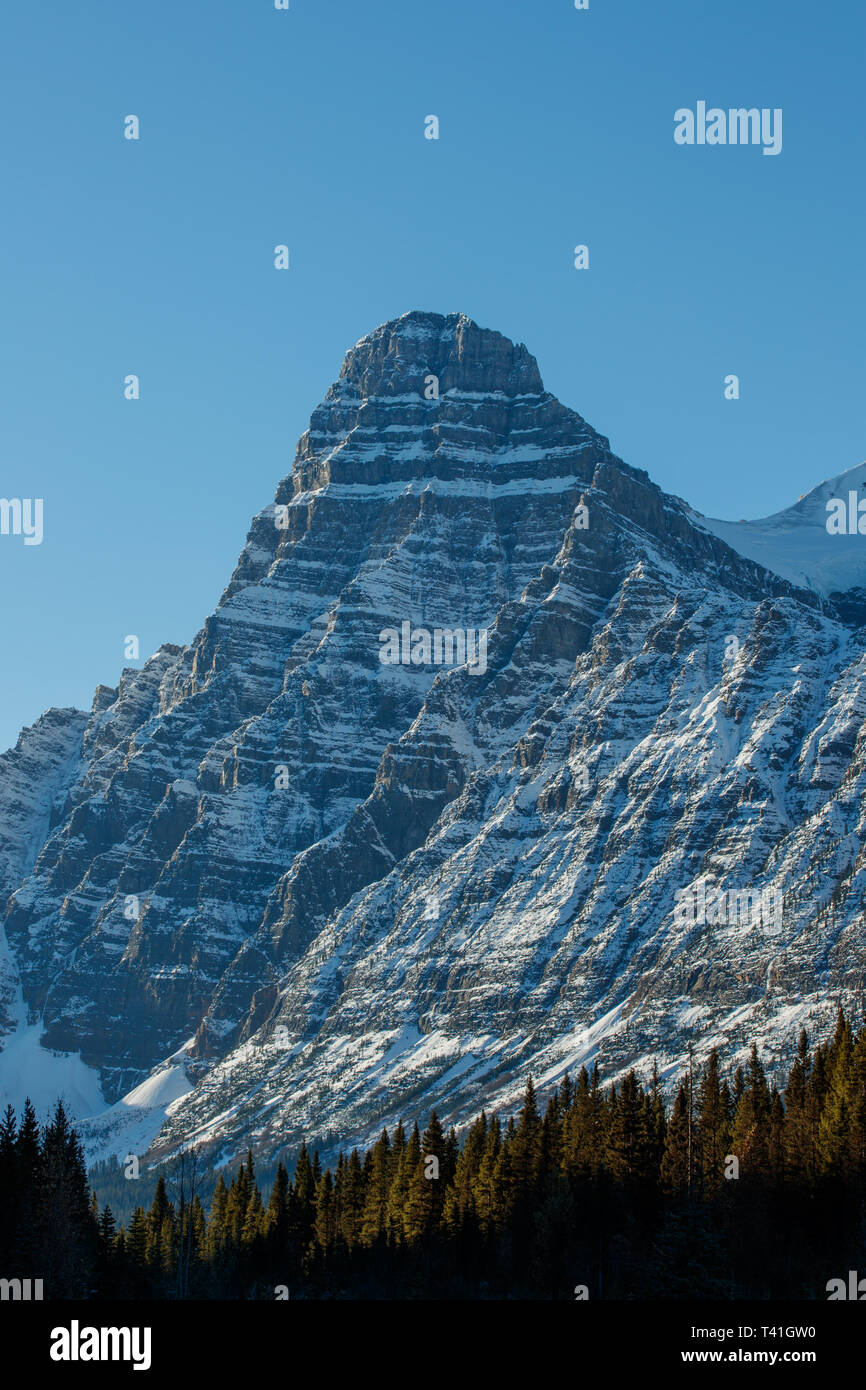Pyramide blanc sur la montagne de glace, Alberta, Canada Banque D'Images