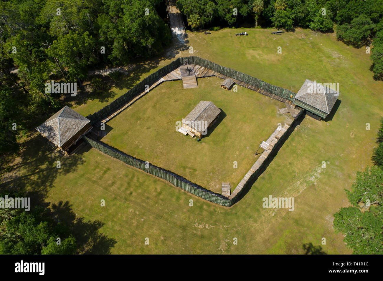 Fort Foster est une deuxième guerre séminole fort en Floride centrale, situé à 9 miles au sud de l'actuel directeur à Zephyrhills Comté de Pasco. Fort Foster a été ou Banque D'Images Fort Foster est une deuxième guerre séminole fort en Floride centrale, situé à 9 miles au sud de l'actuel directeur à Zephyrhills Comté de Pasco. Fort Foster a été ou Banque D'Images