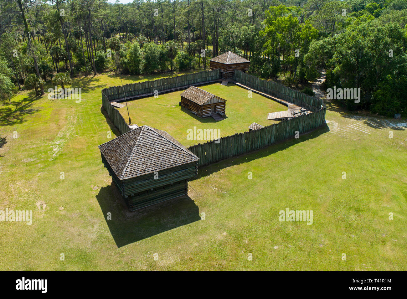 Fort Foster est une deuxième guerre séminole fort en Floride centrale, situé à 9 miles au sud de l'actuel directeur à Zephyrhills Comté de Pasco. Fort Foster a été ou Banque D'Images Fort Foster est une deuxième guerre séminole fort en Floride centrale, situé à 9 miles au sud de l'actuel directeur à Zephyrhills Comté de Pasco. Fort Foster a été ou Banque D'Images