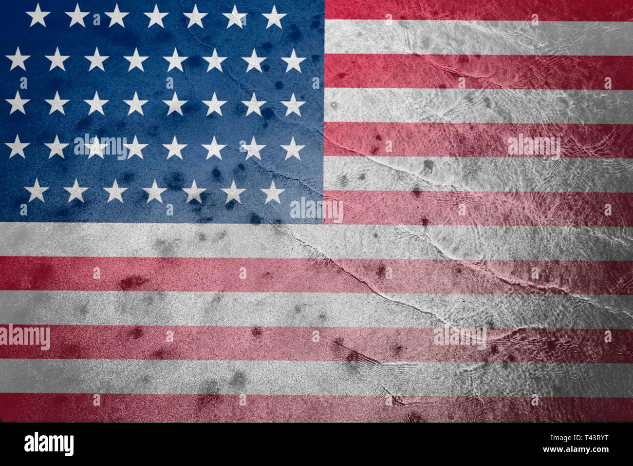 Usa flag dessiné sur un mur fissuré. C'est symbole de l'état. C'est choses jusqu'photo. Banque D'Images