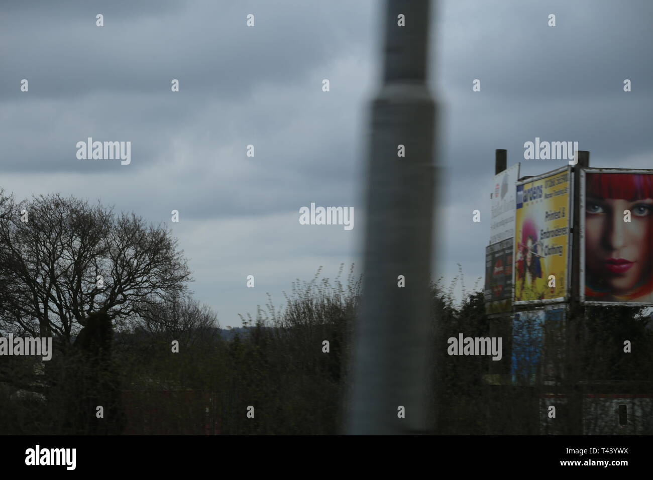 Road Trip de flou sur l'image. Banque D'Images