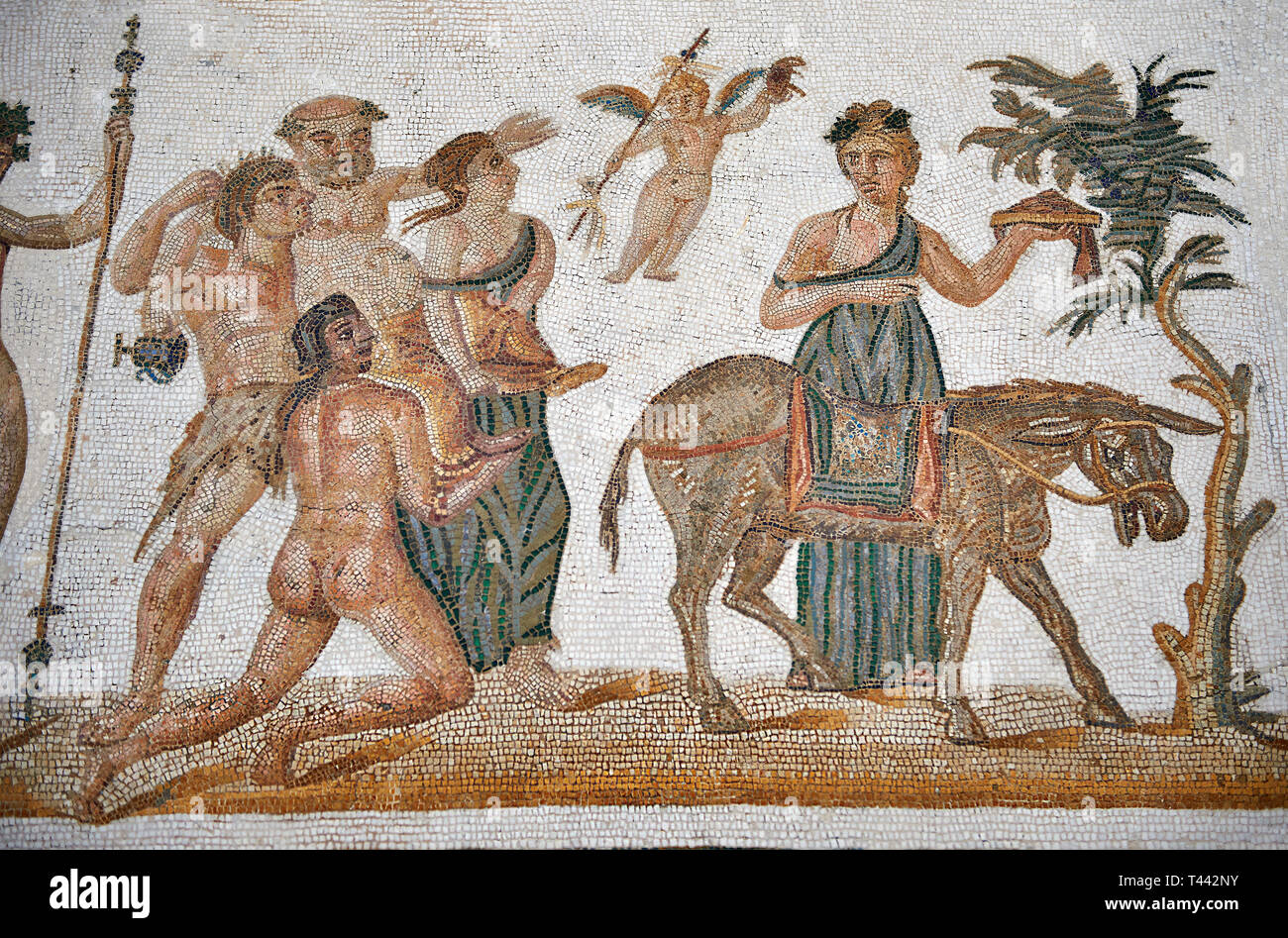 Photo d'une conception mosaïque romaine représentant des scènes de la vie de Dionysos, à partir de l'ancienne ville romaine de Thysdrus, Chambre des fleurs. La fin de 2e à e Banque D'Images