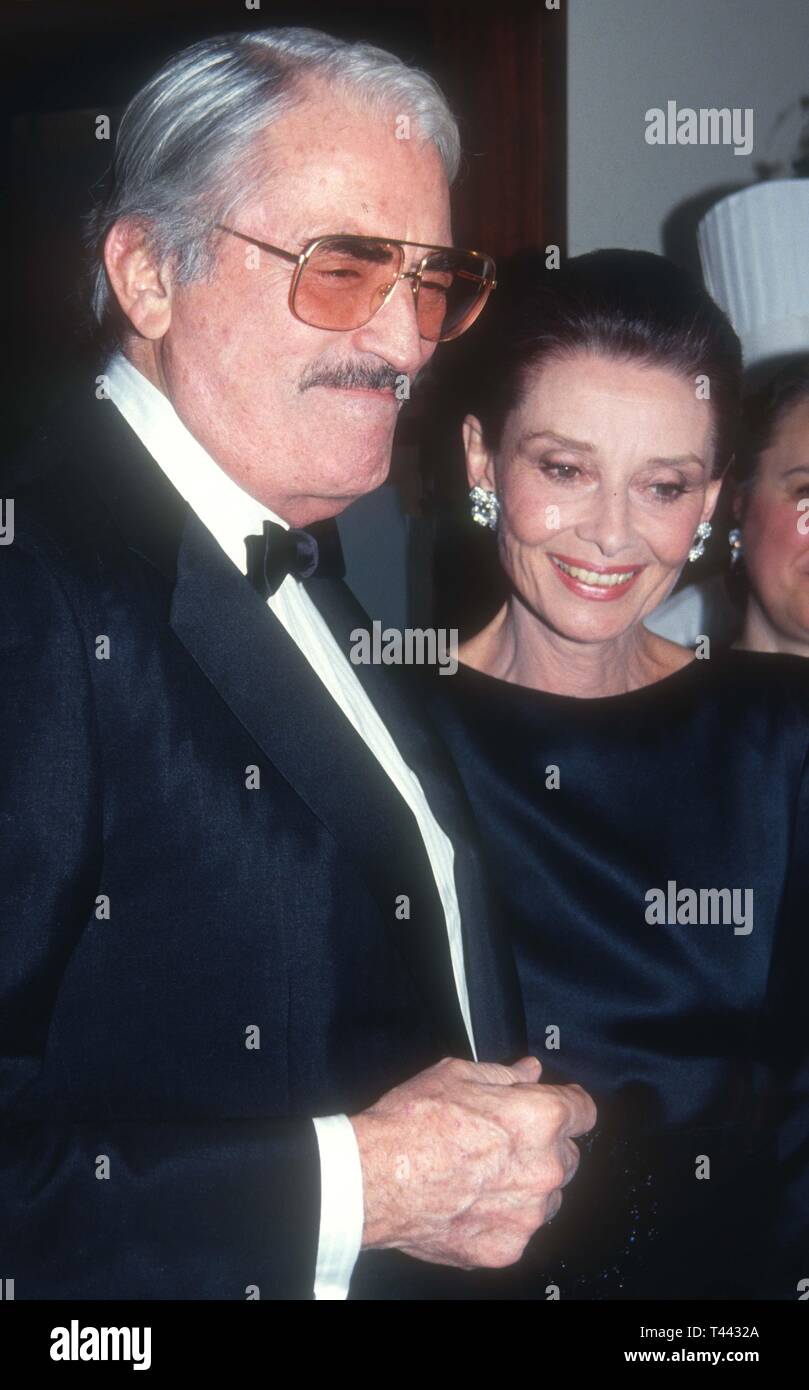 Gregory Peck et Audrey Hepburn 1989 Photo de John Barrett/PHOTOlink Banque D'Images