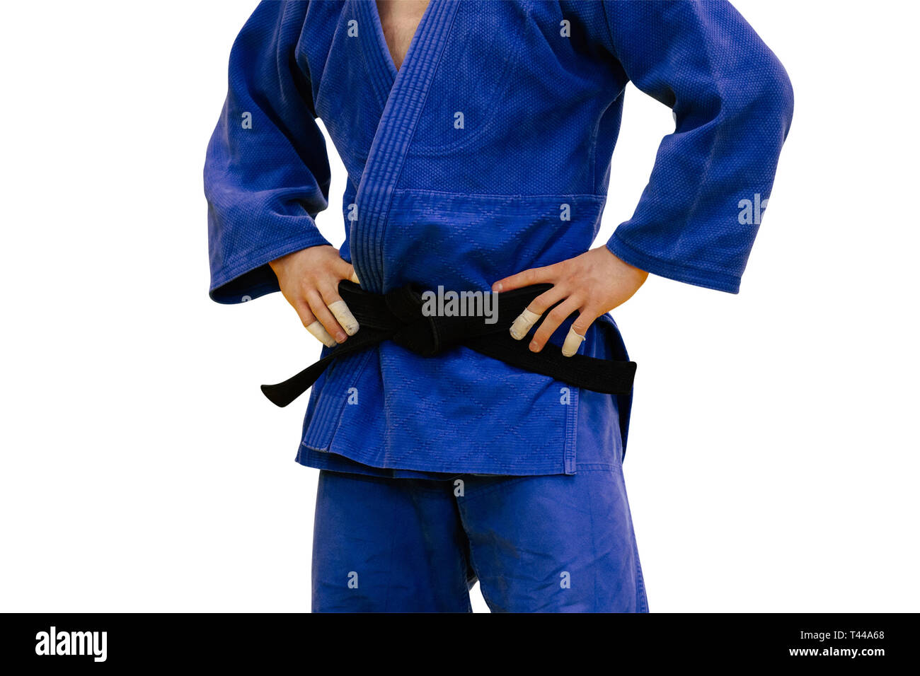 Un athlète de judo isolés en kimono bleu et ceinture noire Photo Stock -  Alamy