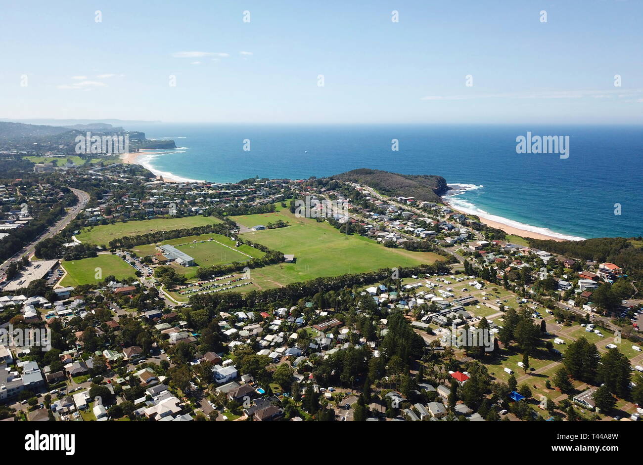 Vue aérienne de Turimetta beach et Mona Vale beach. Côte de la mer de Tasman à Sydney. Banque D'Images