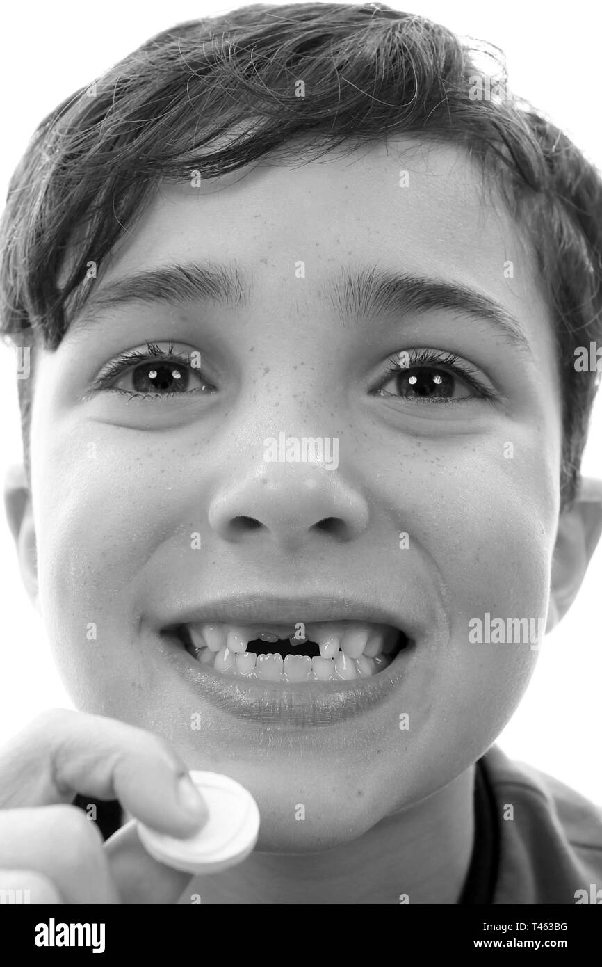 La perte de dents, l'hygiène dentaire pour enfants Banque D'Images