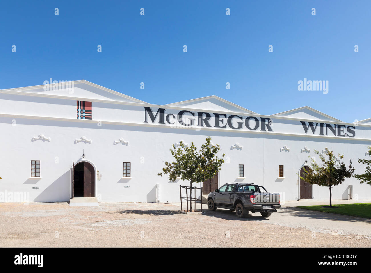 Caves à vins McGregor, de vente et de dégustation, McGregor, Robertson Wine Valley, Western Cape Winelands, Afrique du Sud signe sur la façade de la cave Banque D'Images