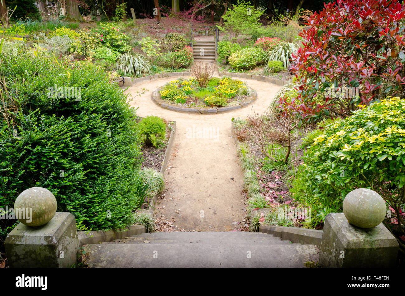 Denzell Jardins et chambre. Construit par Robert Scott, cette chambre à Bowden, Altrincham dispose d'un bassin d'agrément, des vignes, des orchidées, et un jardin en contrebas. Banque D'Images