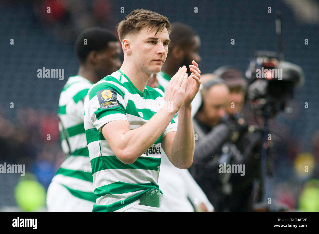 Glasgow, Écosse - 14 avril 2019. Kieran Tierney de Celtic célèbre à plein temps au cours de la William Hill Scottish Cup semi finale Banque D'Images