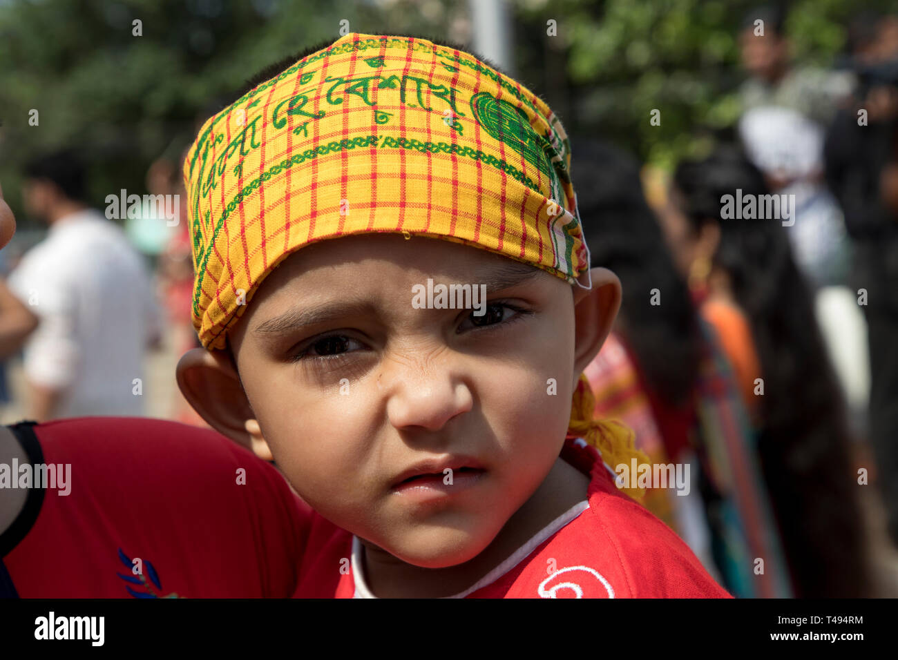 Dhaka, Bangladesh. 14 avr, 2019. Shobhajatra Mangal, une procession colorée et festive célébrant le Pahela Baishakh, Bangala Nouvelle année, part Banque D'Images