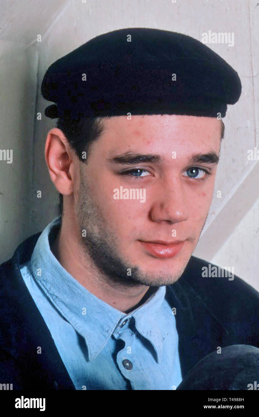 La curiosité a tué le chat groupe de pop britannique à propos de 1988 avec le chanteur Ben Volpeliere Banque D'Images La curiosité a tué le chat groupe de pop britannique à propos de 1988 avec le chanteur Ben Volpeliere Banque D'Images