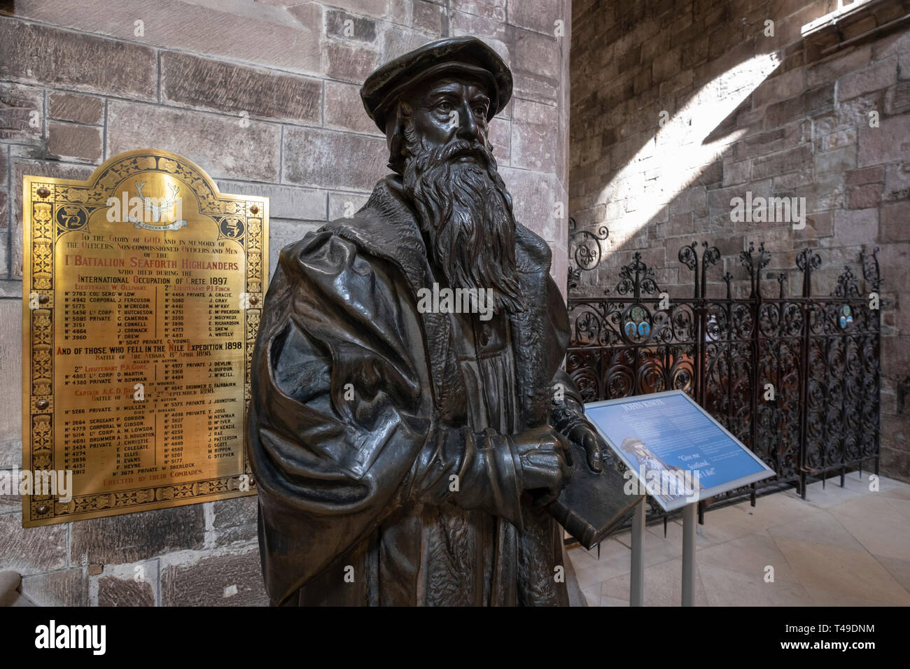 Statue de ministre calviniste John Knox à l'intérieur de la cathédrale St Giles, Édimbourg, Écosse, Royaume-Uni, Europe Banque D'Images