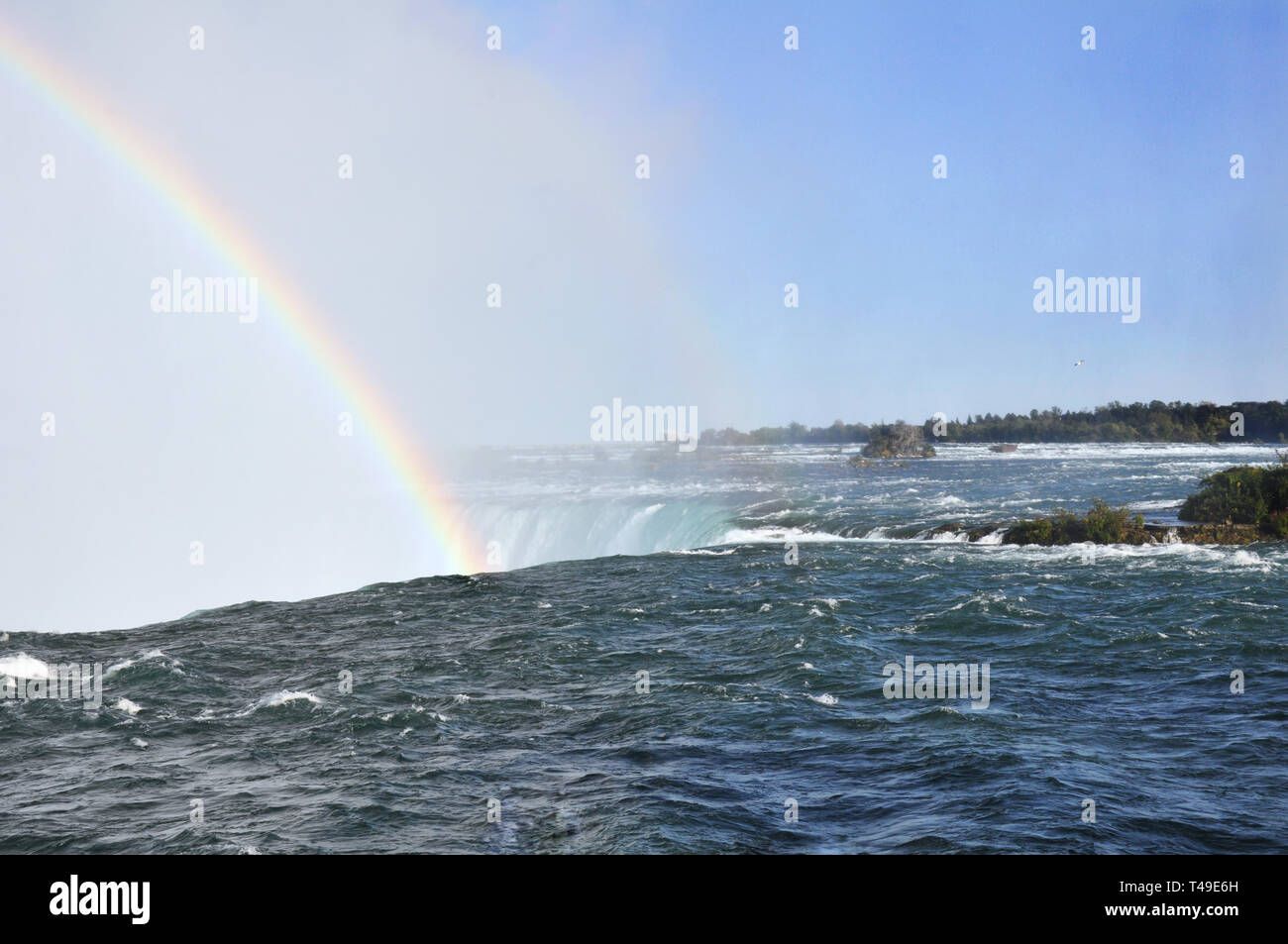 Rainbow au Horseshoe Falls près de Table Rock à Niagara Falls, Canada Banque D'Images