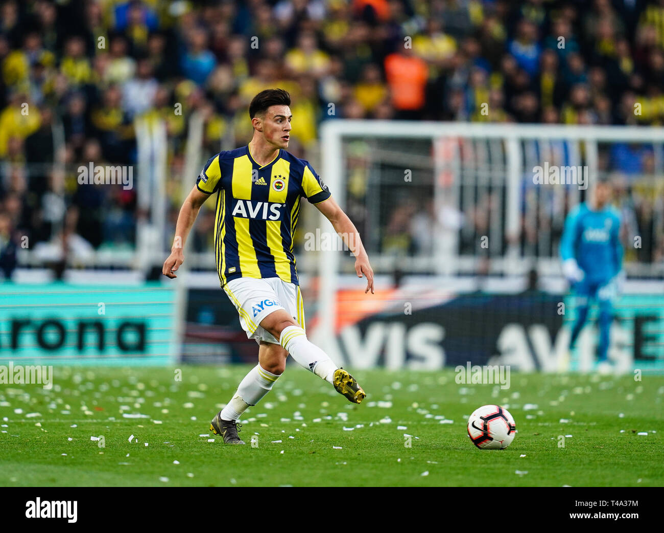 14 avril 2019 : Roberto soldado de Fenerbache au cours de la Super Lig turque entre Fenerbache et Galatasaray à l'ÅžÃ¼krÃ¼ SaracoÄŸlu Stadium à Istanbul , Turquie. Ulrik Pedersen/CSM. Banque D'Images