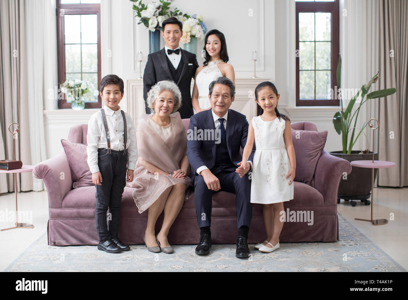 Portrait de famille noble heureux Banque D'Images