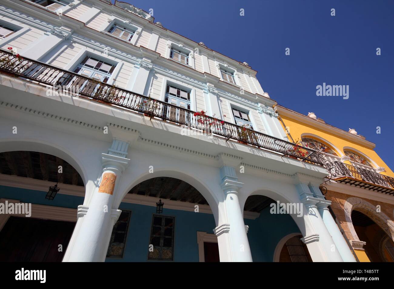 La Havane, Cuba - architecture à célèbre Plaza Vieja square. Banque D'Images