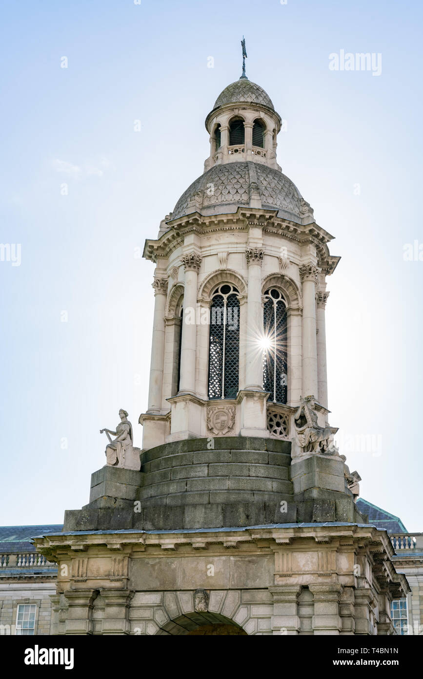 Monuments célèbres - le Campanile de Trinity College de Dublin, Irlande Banque D'Images