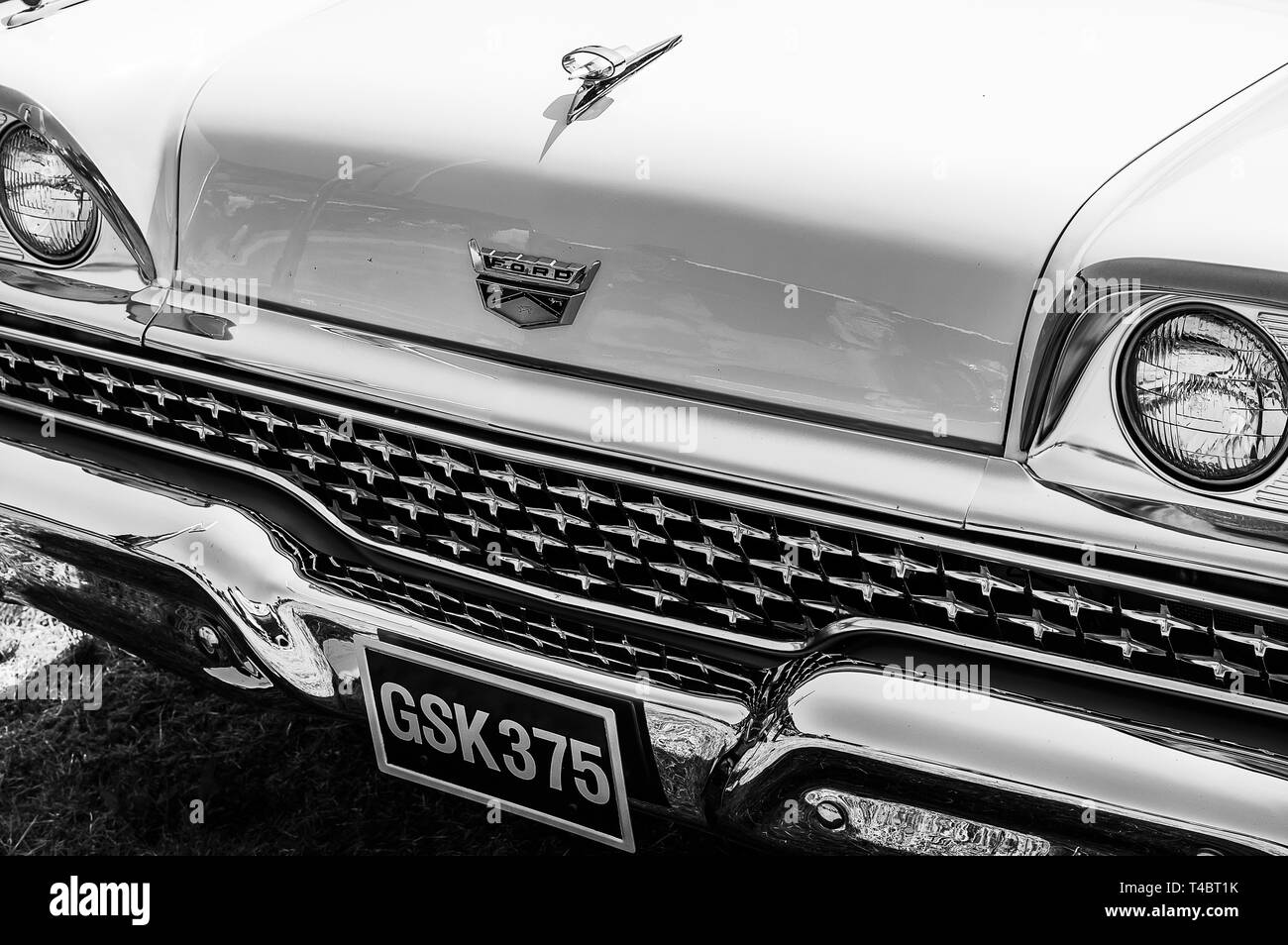 Une Ford Galaxie 1959 sur l'affichage à une exposition de voiture Banque D'Images