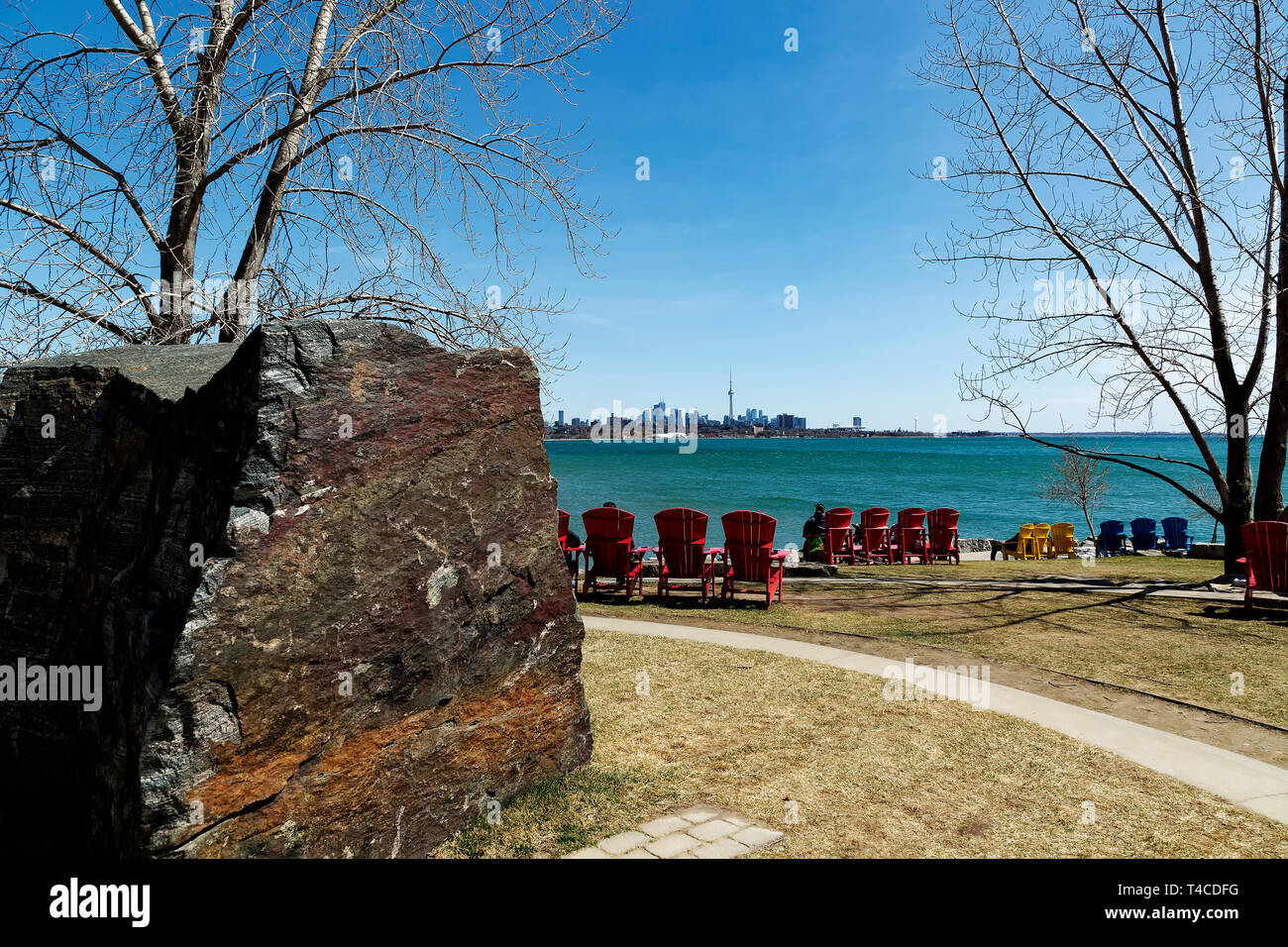 La ville de Toronto de Sheldon Humber Bay Lookout. Toronto Ontario Canada 2019 Banque D'Images