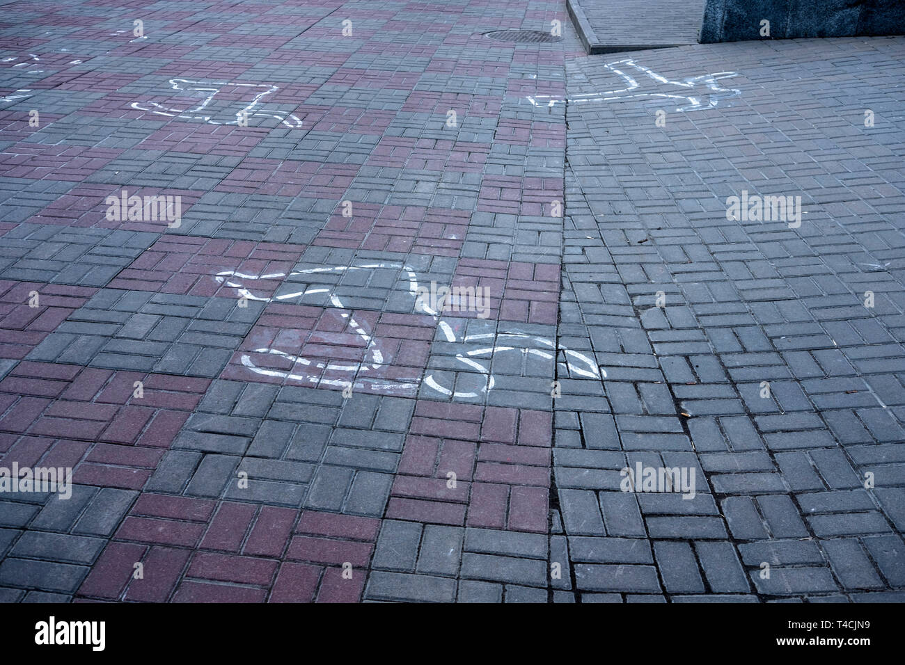 Présente sur le terrain montrent la position des cadavres tués dans l'émeutes 2013/14 à Kiev, juste en face le stade Dynamo Kiev, lors des protestations à Banque D'Images