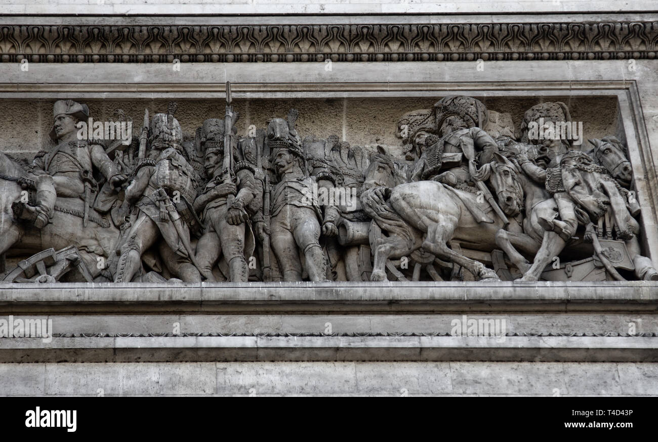 Arc de Triomphe à Paris, quatre côtés décrivent des scènes de la révolution et Empire bas-reliefs Banque D'Images