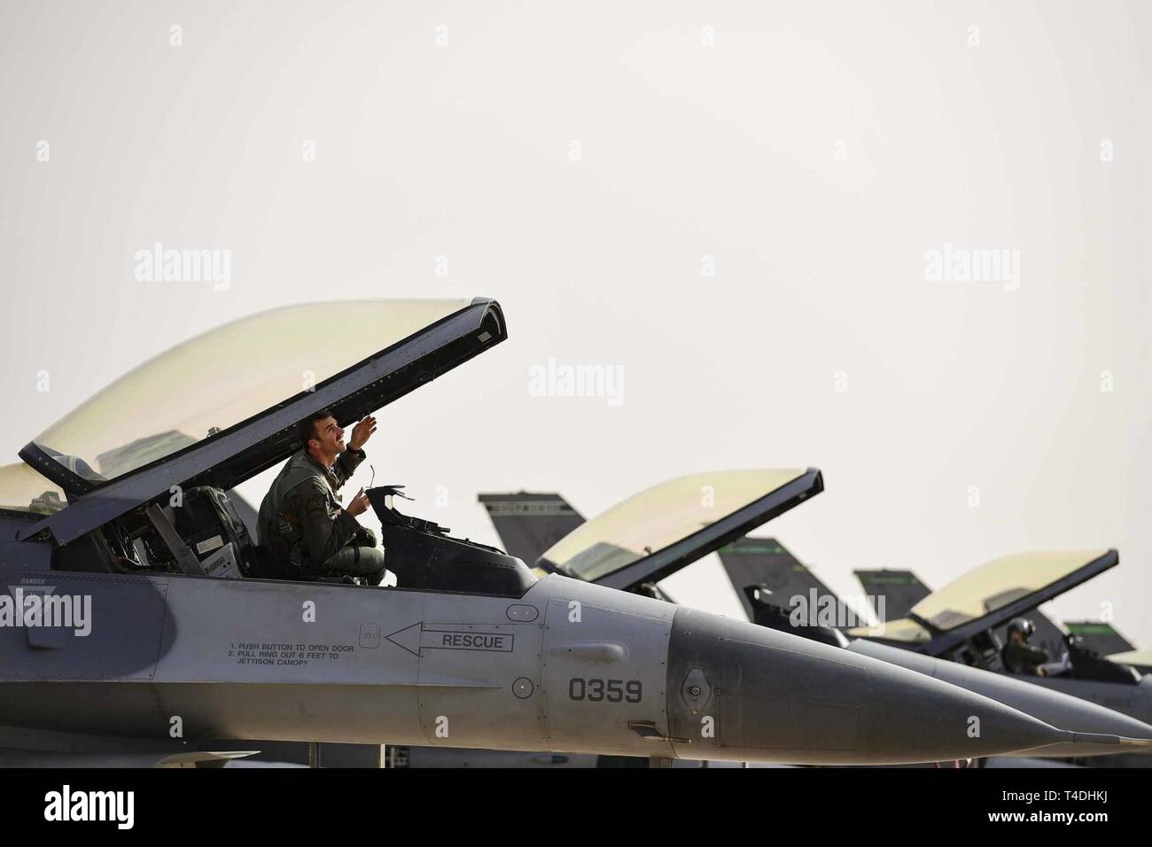 44+ Pilote F16 Maroc Pictures