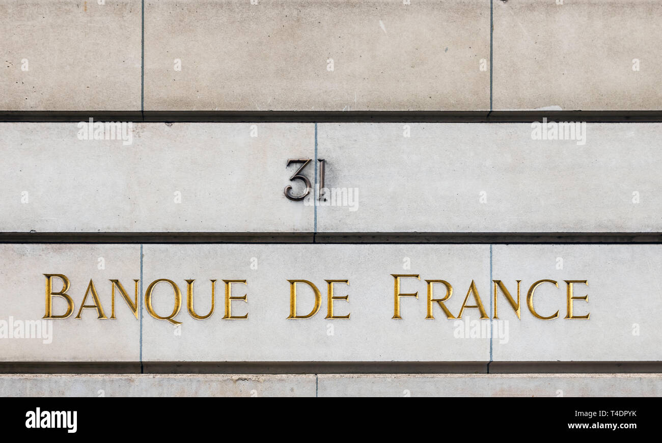 Banque de France signe sur la façade d'un immeuble à Paris Banque D'Images