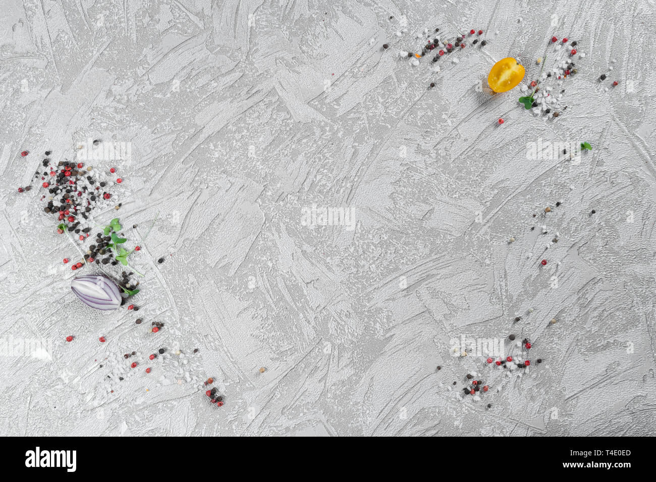Fond d'aliments sains. Concept d'une alimentation saine, des légumes frais, des noix et des fruits. Sur un fond de bois. Vue d'en haut. Copier l'espace. Banque D'Images