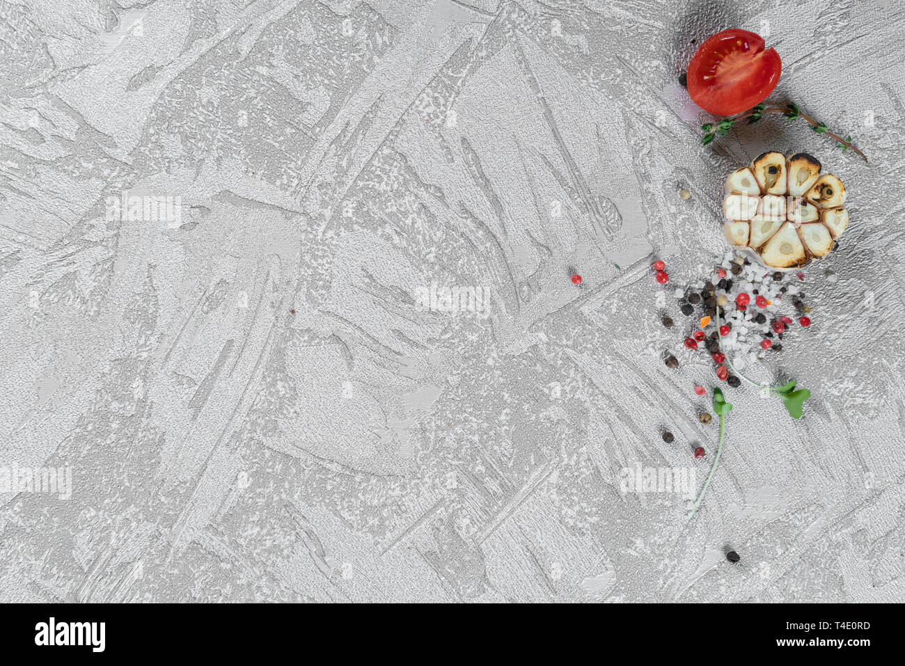 Fond d'aliments sains. Concept d'une alimentation saine, des légumes frais, des noix et des fruits. Sur un fond de bois. Vue d'en haut. Copier l'espace. Banque D'Images