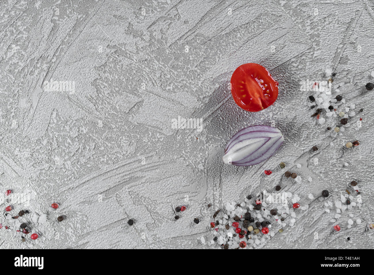 Fond d'aliments sains. Concept d'une alimentation saine, des légumes frais, des noix et des fruits. Sur un fond de bois. Vue d'en haut. Copier l'espace. Banque D'Images