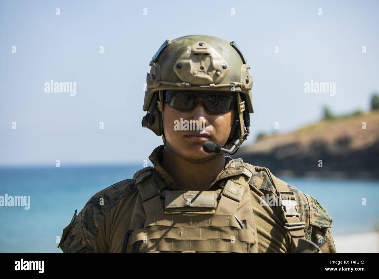 Le sergent du Corps des Marines des États-Unis. Victor Rangel est pour une photo lors d'une rétrogradation percer dans le cadre de l'exercice Balikatan, Avril 6, 2019, à la démolition, Ternate, Cavite, Philippines. L'événement a été tenu par les efforts combinés des forces armées des Philippines, l'armée américaine, et la Force de défense australienne afin d'échanger les meilleures pratiques et à apprendre les uns des autres. Balikatan est un exercice d'entraînement militaire annuel organisé par les Philippines entre l'AFP et armée américaine visant à renforcer les relations multinationales. Le Sgt. Rangel, Crockett, Texas, est un homme de pointe avec Banque D'Images