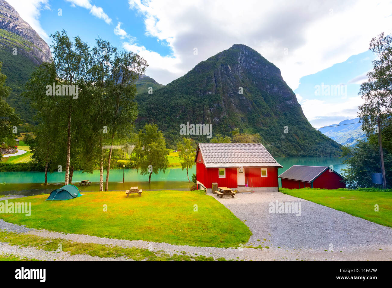 Red house norway geiranger fjord Banque de photographies et d’images à — free download