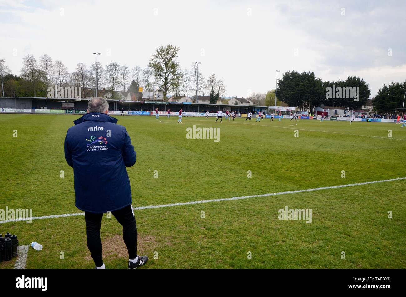 Taunton town v Kings Langley dans les clubs de football de Taunton, Somerset. dans le sud de la Division de la Ligue du Sud Le Premier ministre 13 avril 2019 UK Banque D'Images Taunton town v Kings Langley dans les clubs de football de Taunton, Somerset. dans le sud de la Division de la Ligue du Sud Le Premier ministre 13 avril 2019 UK Banque D'Images