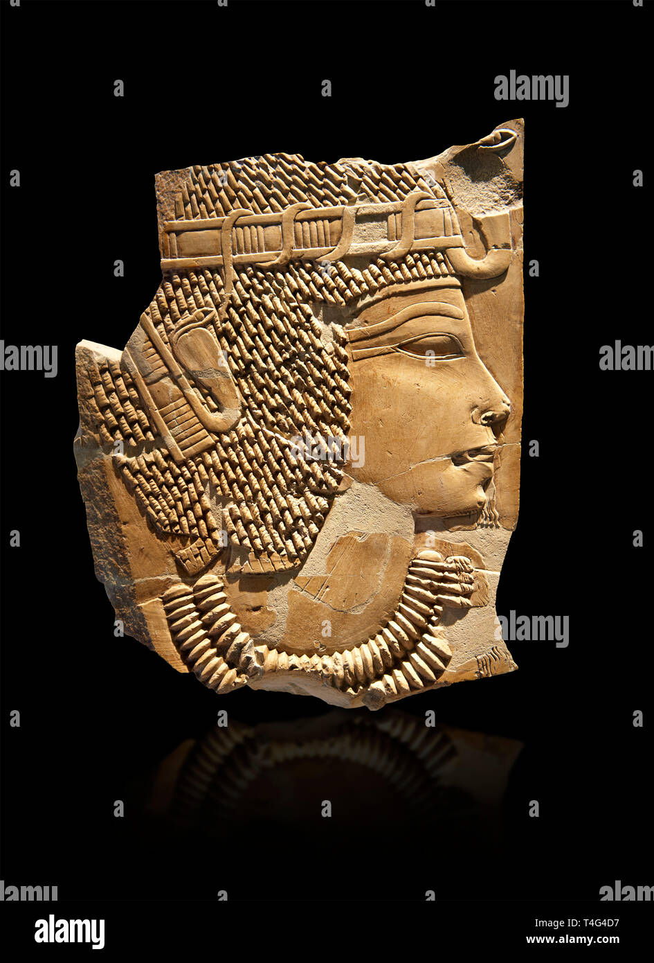 Tombeau égyptien antique sculpture relief du Roi Amenhotep III à partir de la tombe d'Chaemhat, Thèbes Ouest. 18e dynastie 1360 BC. Neues Museum Berlin Banque D'Images