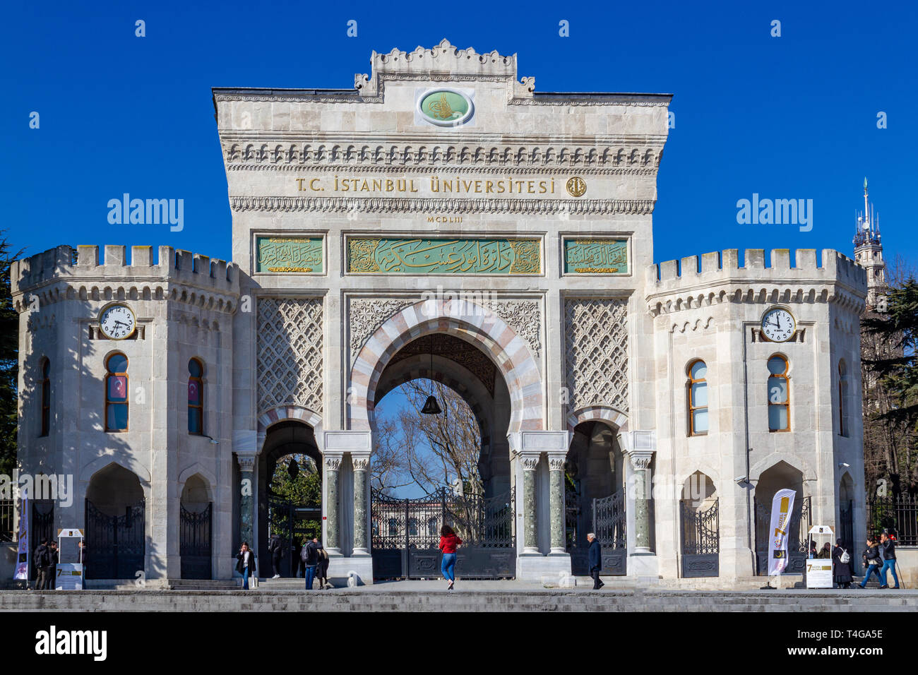 Beyazit, Istanbul / Turquie - 04 mars 2019 : l'Université d'Istanbul porte de l'entrée principale Banque D'Images