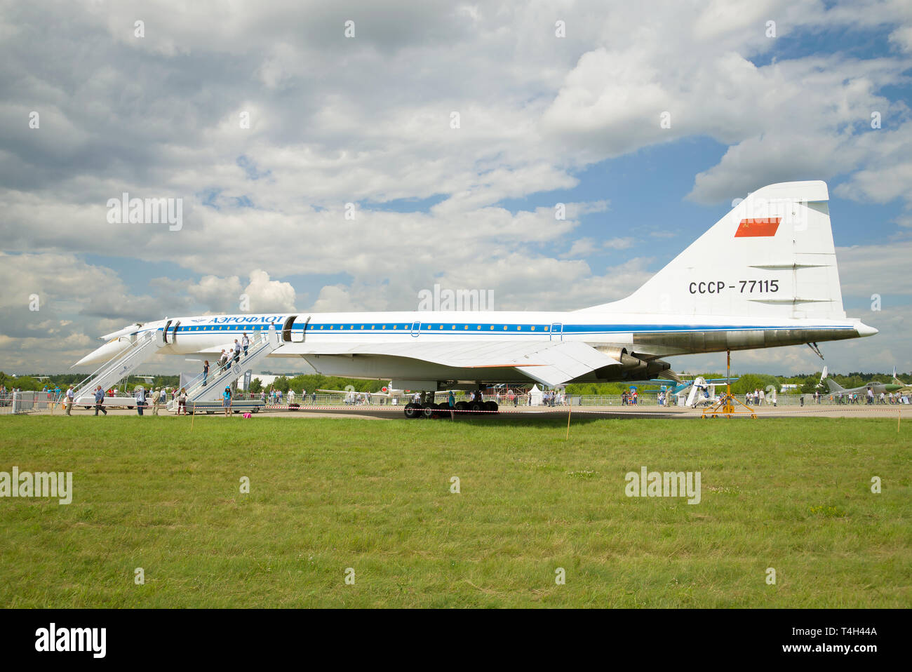 Joukovski, Russie - le 18 février 2019 : avion passager supersonique soviétique Tu-144 (URSS-77115) prend part à l'MAKS-2017 air show Banque D'Images