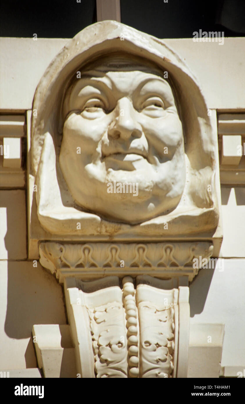 Ventura California,Poli Street City Hall,bâtiment,couloir,monnaie,argent,bureaucratie,bâtiment,architecture,architectural,construit 1912 détail un de 24 t. Banque D'Images